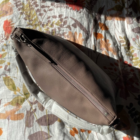 NWT Kate Spade Alena Shoulder Bag in Light Walnut - Picture 8 of 14